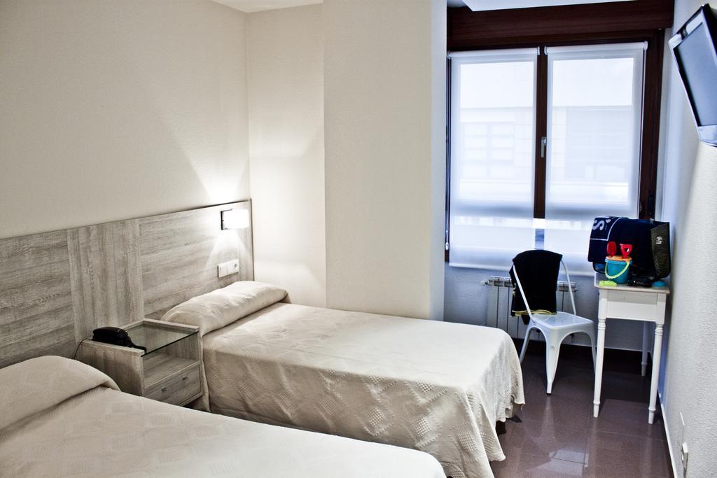 Hotel Playa Poniente Gijon Luaran gambar