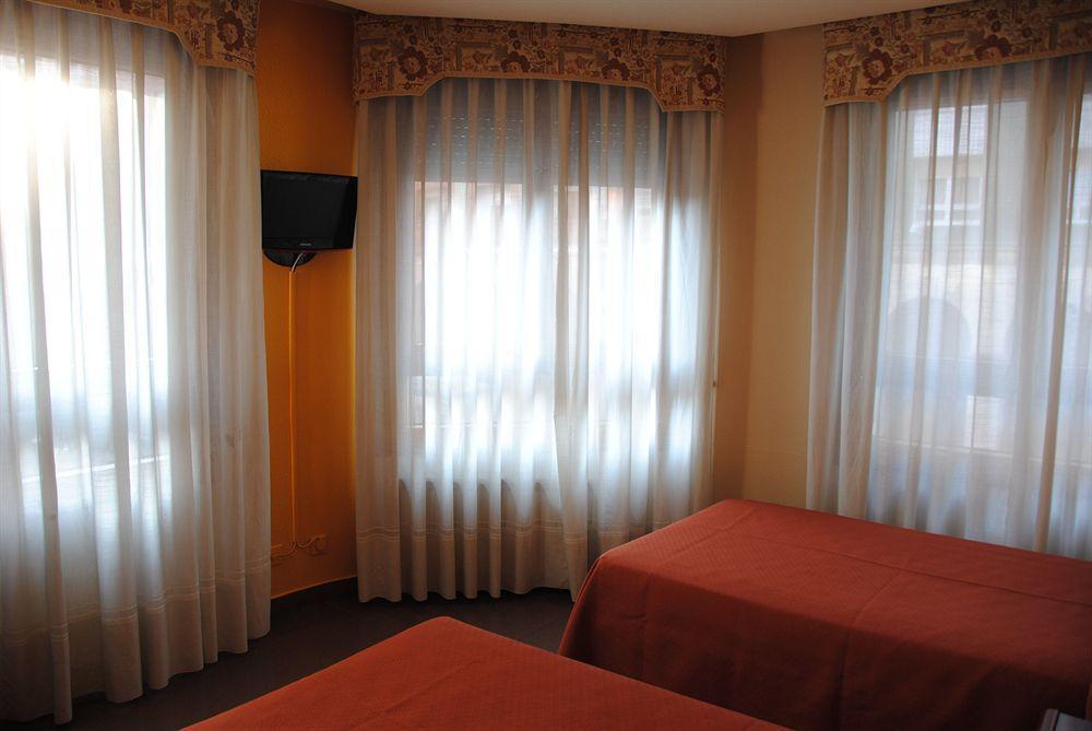 Hotel Playa Poniente Gijon Luaran gambar