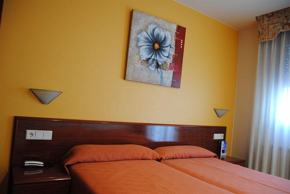 Hotel Playa Poniente Gijon Luaran gambar