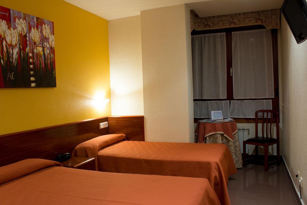 Hotel Playa Poniente Gijon Luaran gambar